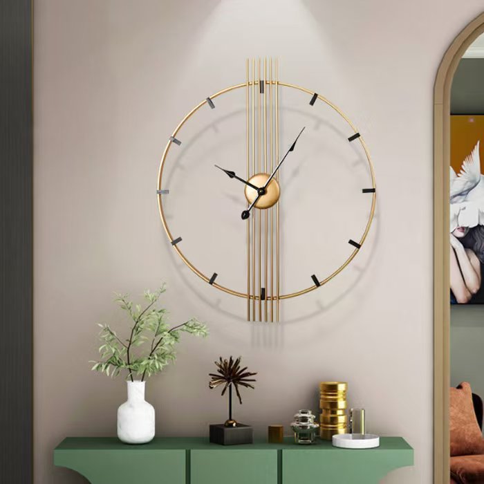60cm Retro Iron Art Wall Clock – Gold Analog Decorative Statement Piece