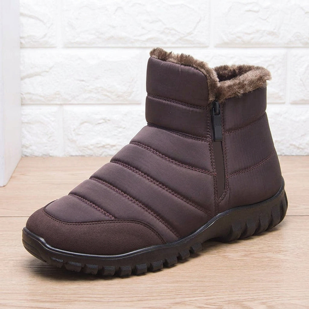 Glacier black winter boot - side profile
